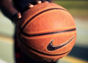 开云足球直播-年度焦点之战，马赛掀翻佛罗伦萨，战术革命与意志的胜利