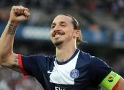 开云体育-欧冠淘汰赛之夜，弗拉霍维奇攻防两端的统治性表演