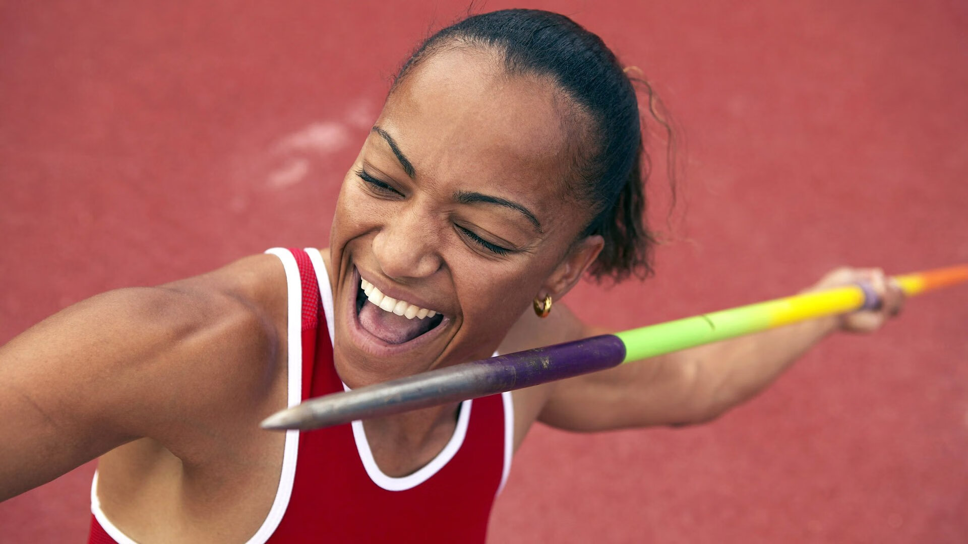 世界杯之夜，厄德高连续得分拉开差距，挪威新王加冕传奇