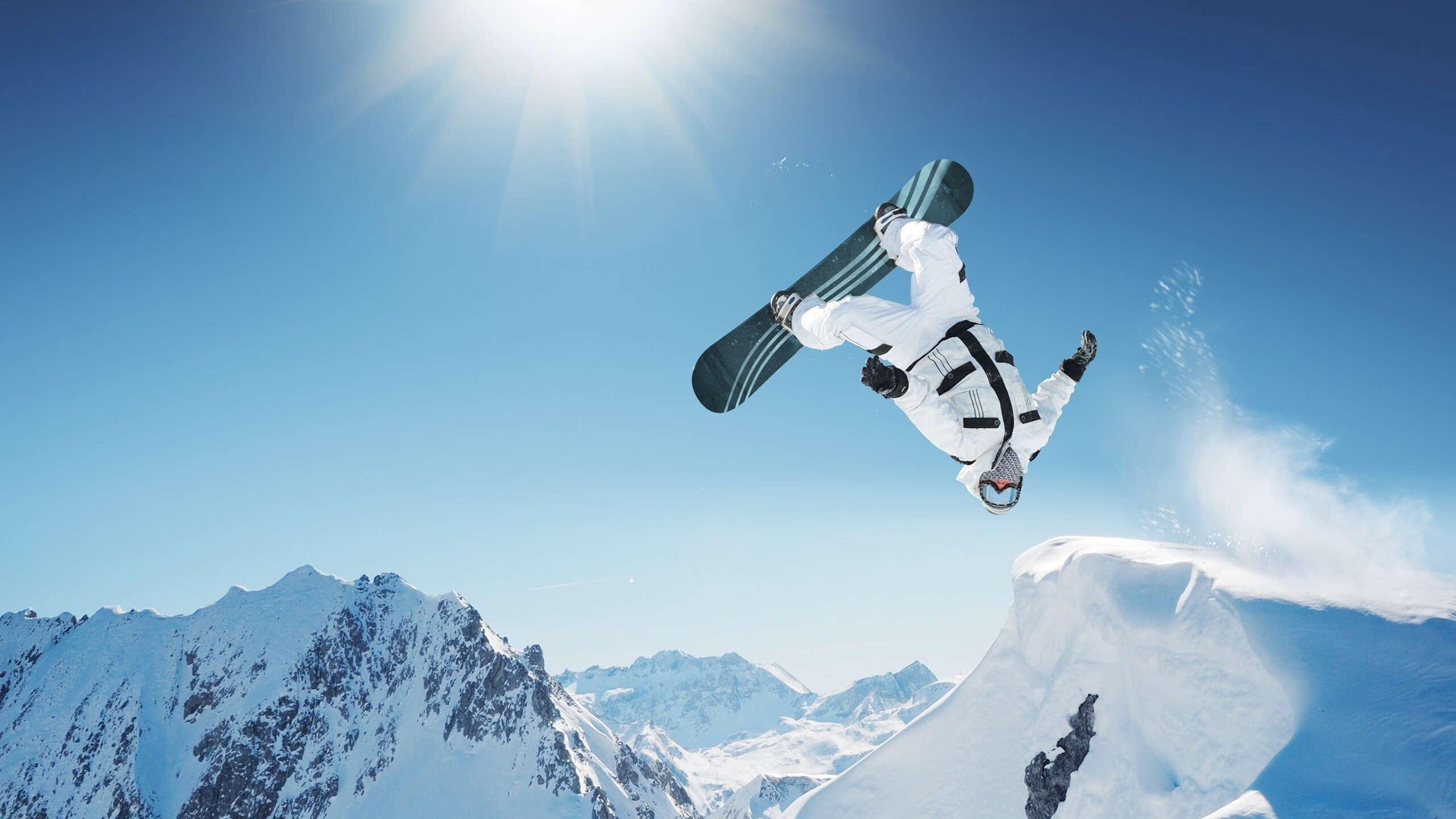 辛杜点燃赛场，日本队完胜泰国队，亚洲羽坛的冰与火之歌